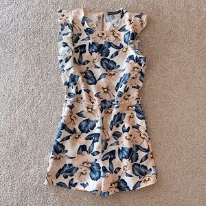 Harlowe & Graham women’s romper ruffle sleeveless shorts white blue floral XS